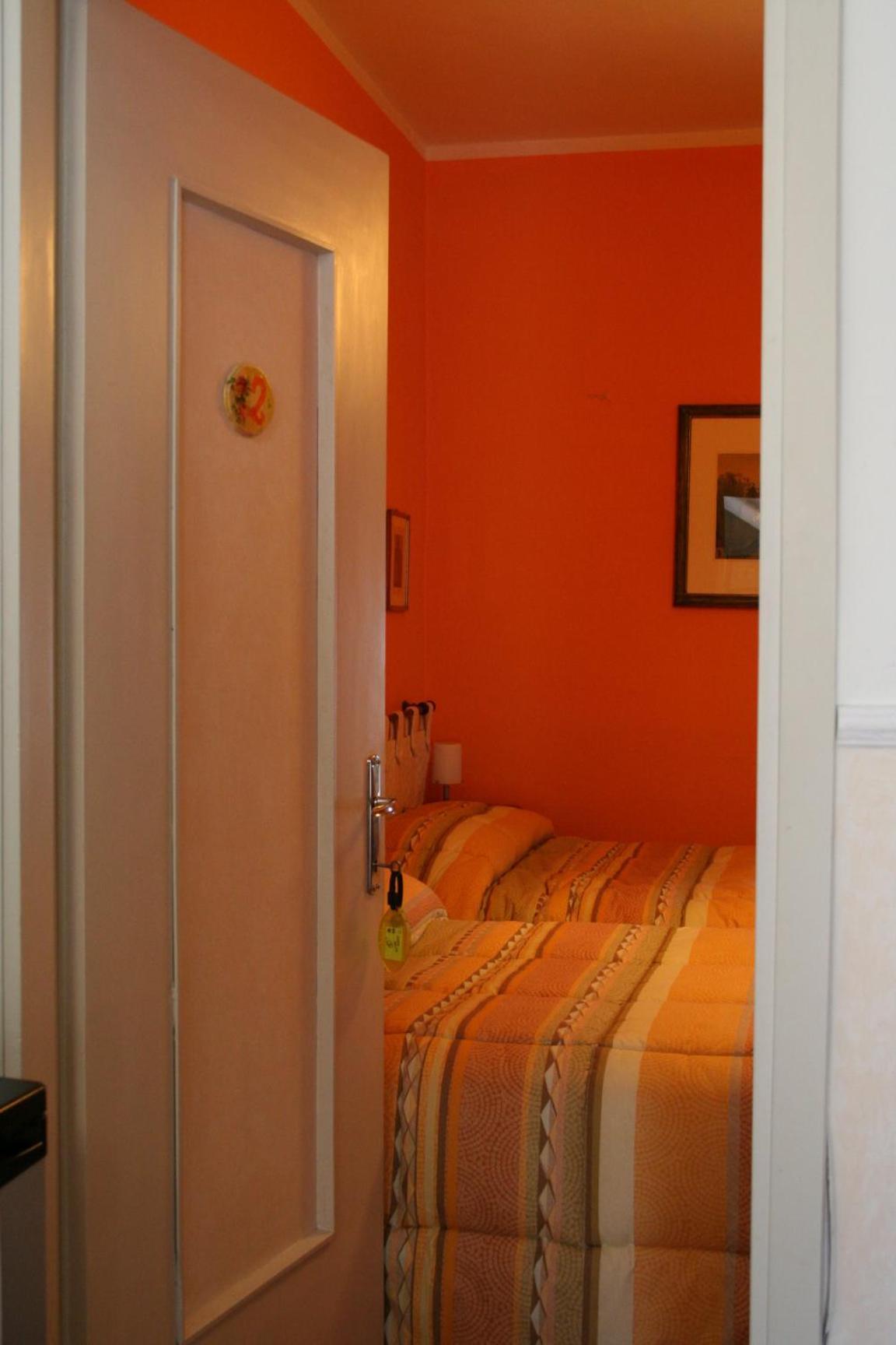 Corte Posta B&B - Parcheggio E Bagno In Camera Мантуя Екстер'єр фото