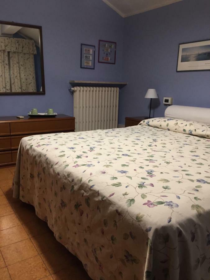 Corte Posta B&B - Parcheggio E Bagno In Camera Мантуя Екстер'єр фото