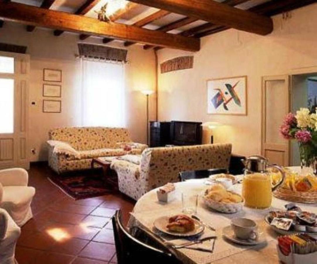 Corte Posta B&B - Parcheggio E Bagno In Camera Мантуя Екстер'єр фото